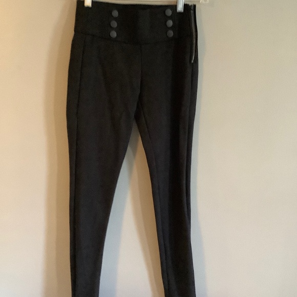Zara black pants. Side zipper - Picture 1 of 1